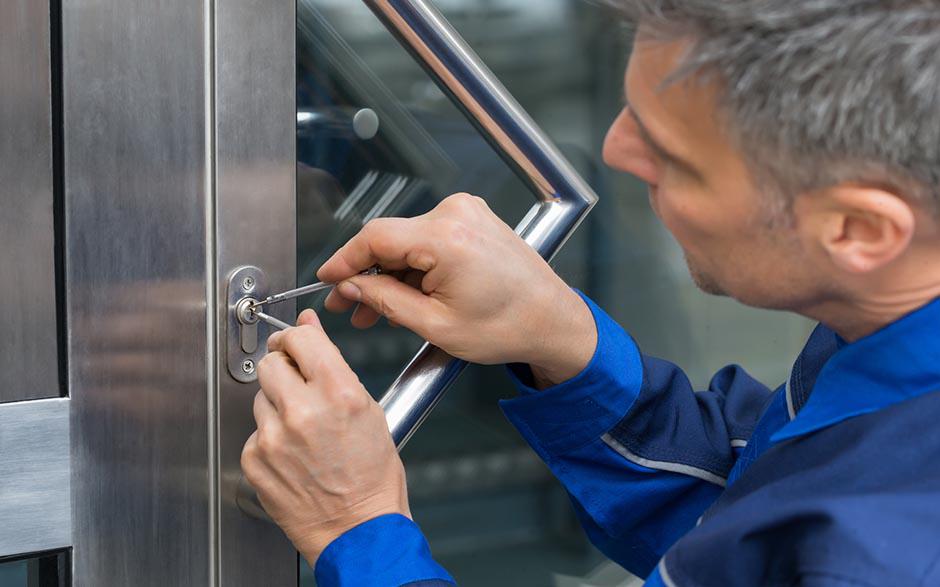 changer une serrure de porte Laval-en-Brie